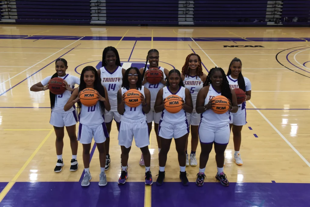 Women's Basketball Team Photo
