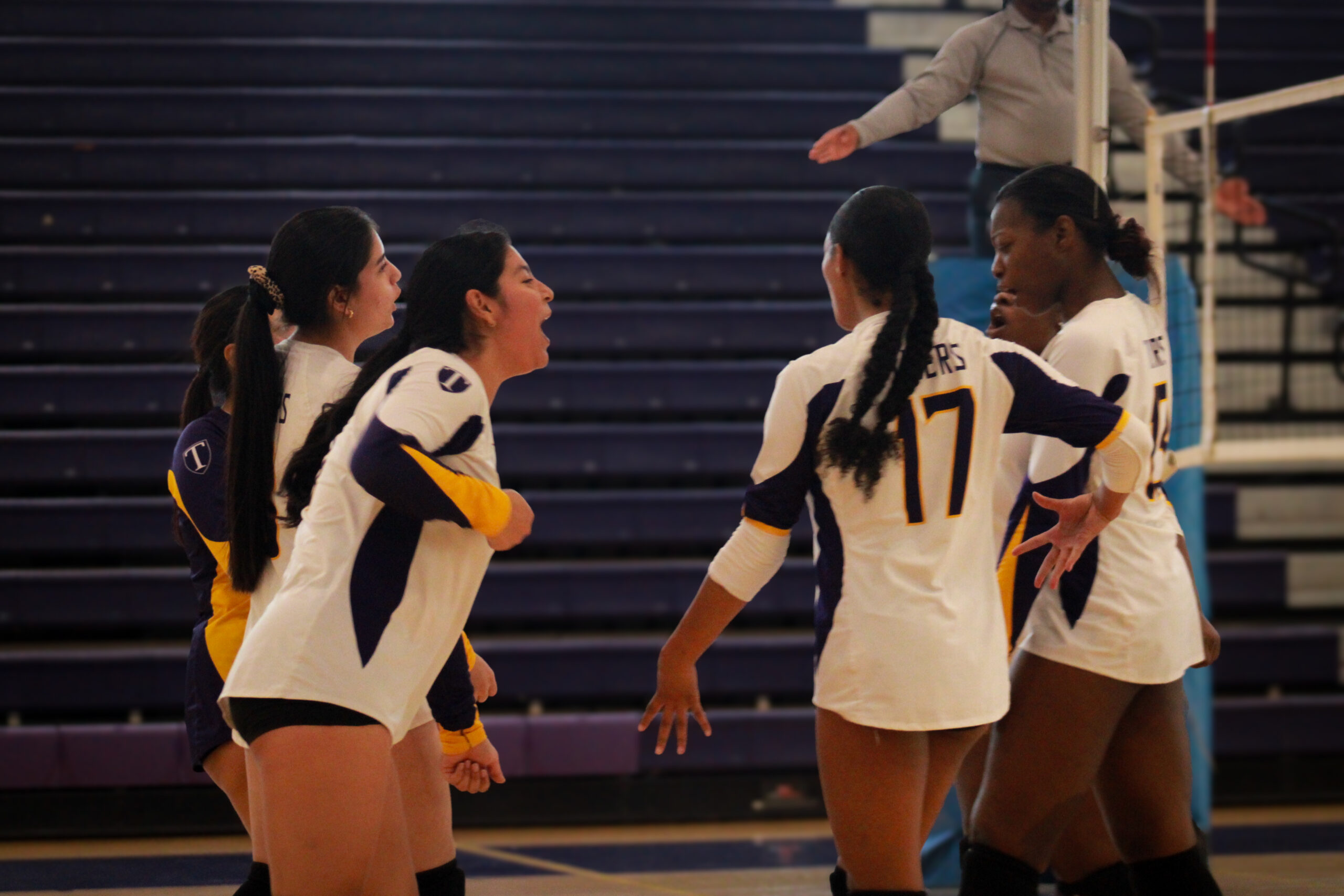 Volleyball Defeats Valley Forge ( 3-1)
